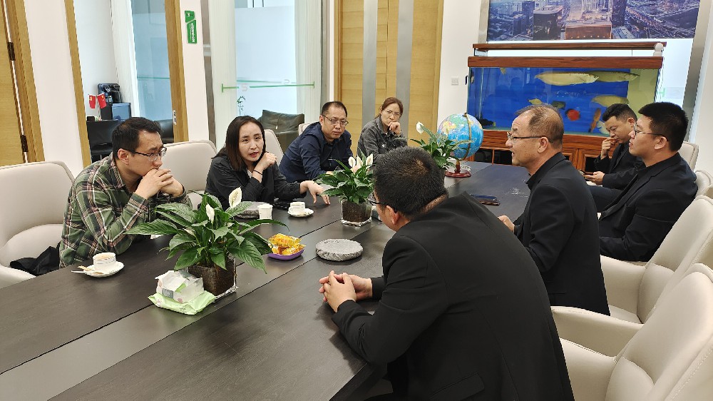 专业院校教授走进申辉，为缓凝剂应用破难题